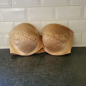 Soma 40dd stunning support strapless bra, beige with lace on cups.